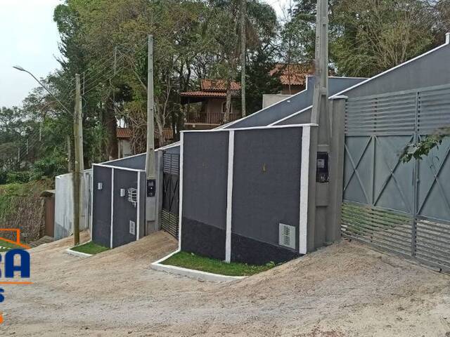 Casa em Associação ou Condomínio para Venda em Mairiporã - 4