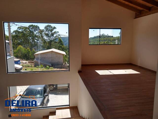 Casa em Associação ou Condomínio para Venda em Mairiporã - 4