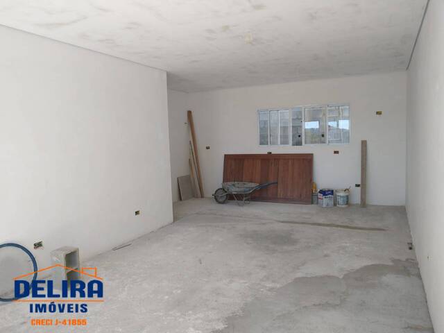 Casa em Associação ou Condomínio para Venda em Mairiporã - 4