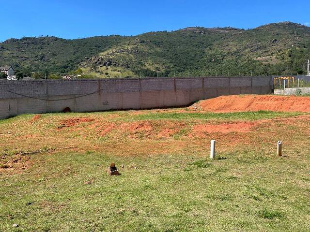 Venda em Loteamento Villagio Passaredo - Atibaia