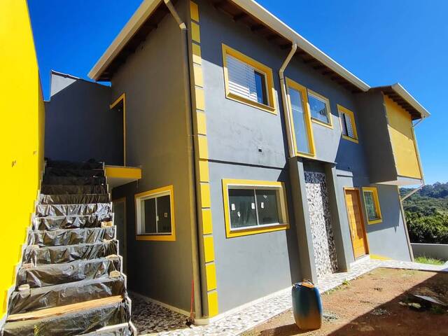 Casa em Associação ou Condomínio para Venda em Mairiporã - 4