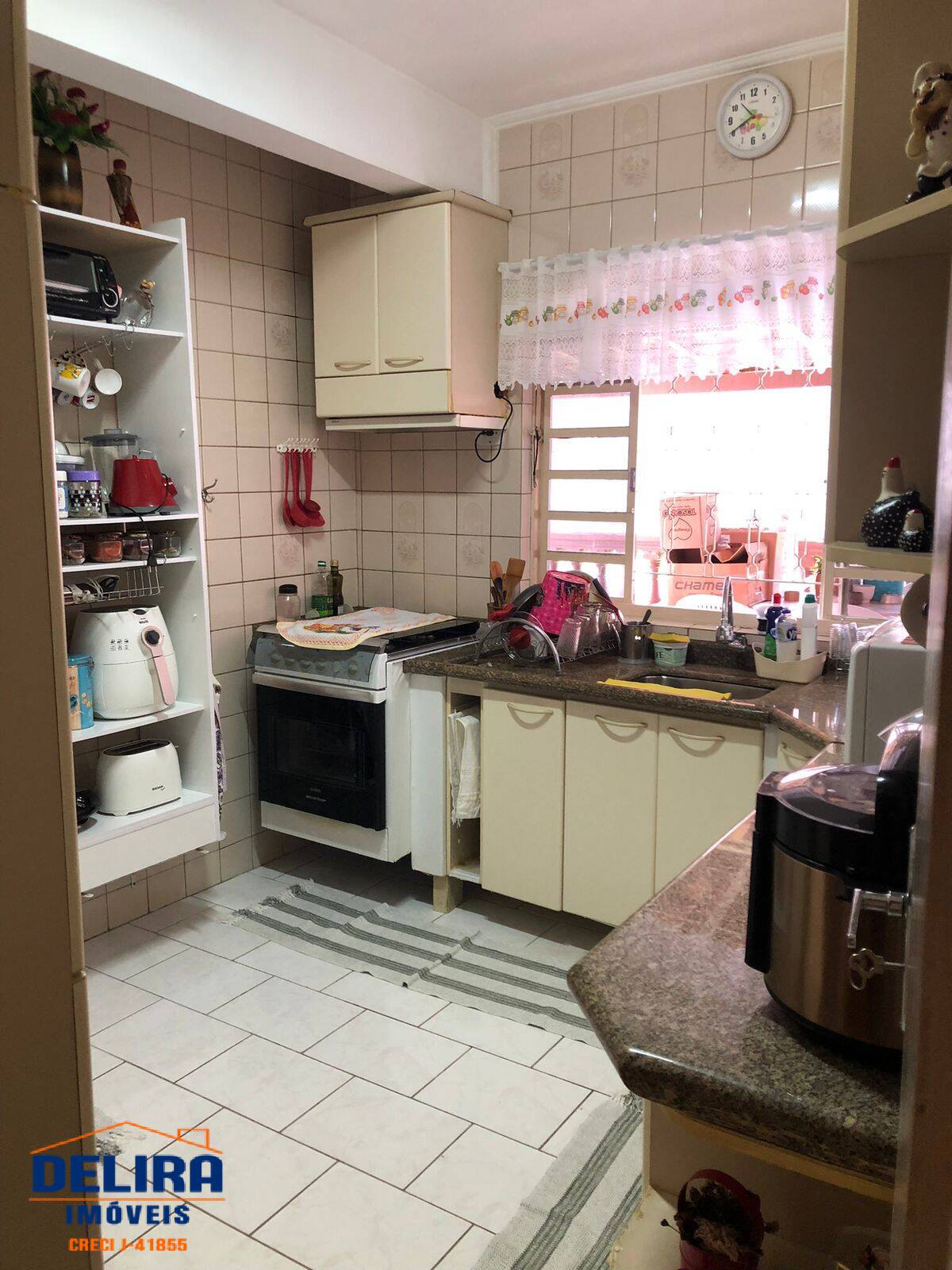 Casa à venda com 3 quartos, 182m² - Foto 7