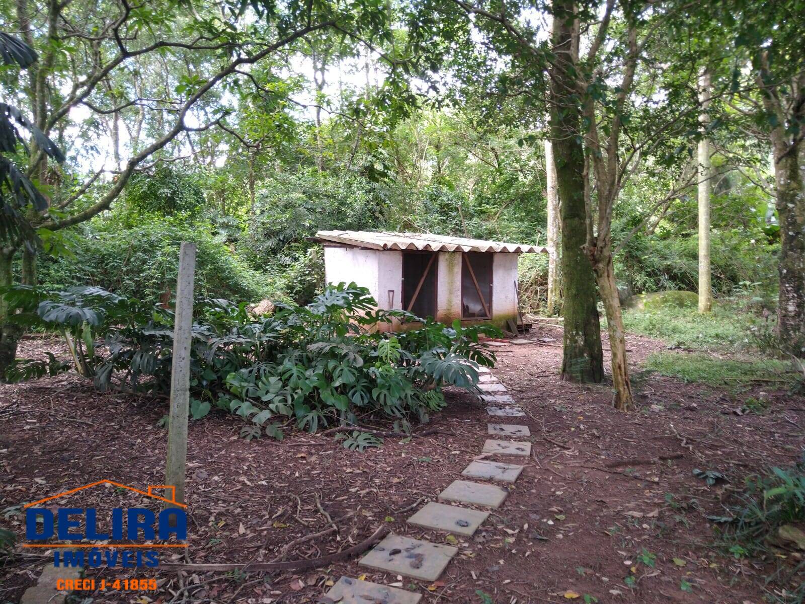 Chácara à venda com 2 quartos, 126m² - Foto 9