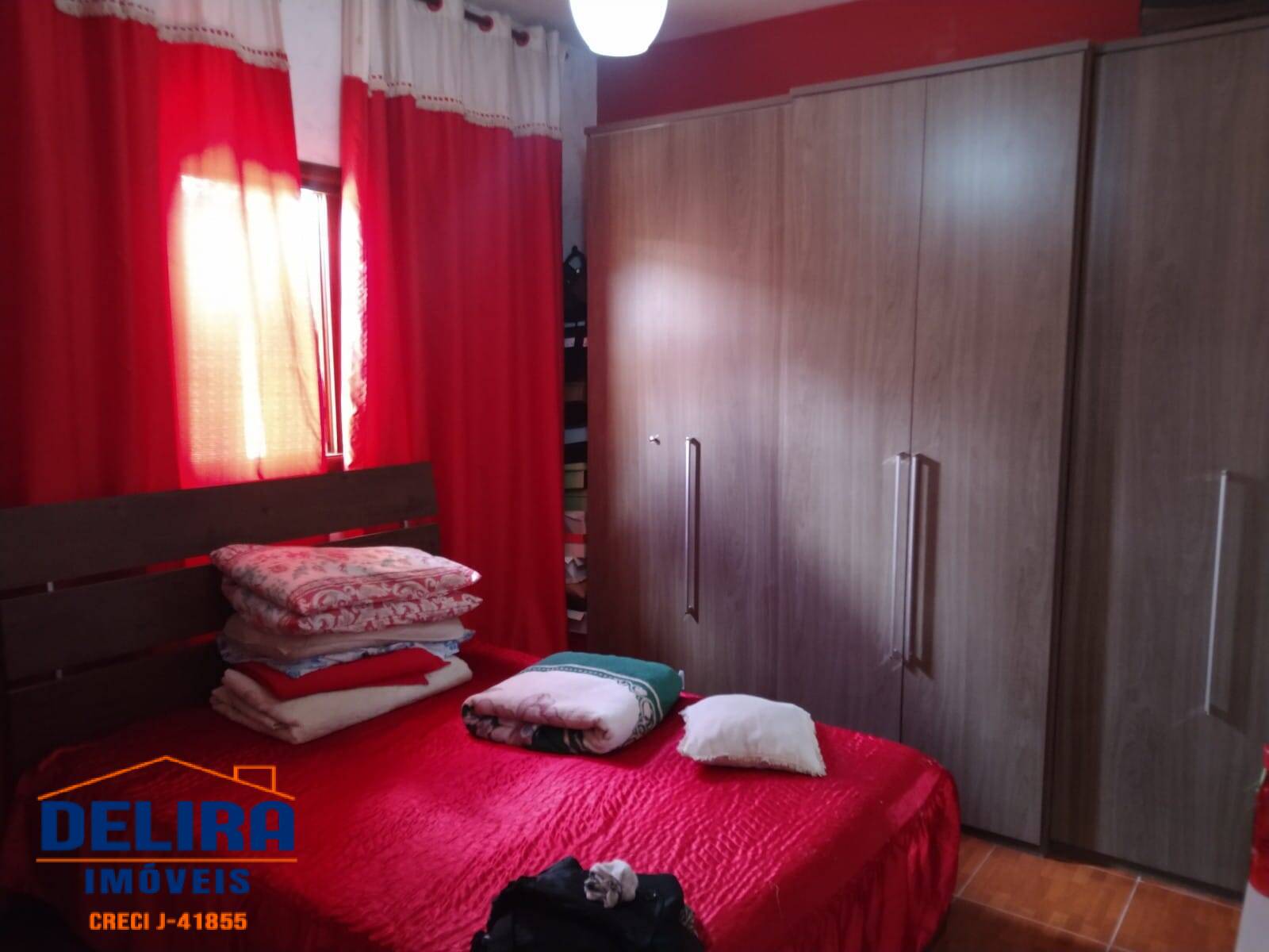 Casa à venda com 2 quartos, 65m² - Foto 14