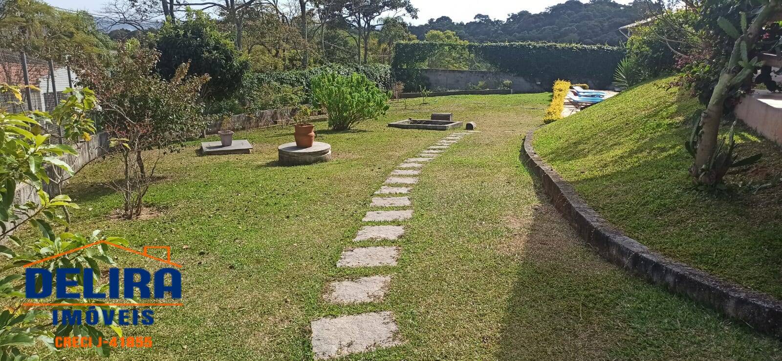Chácara à venda com 3 quartos, 200m² - Foto 39