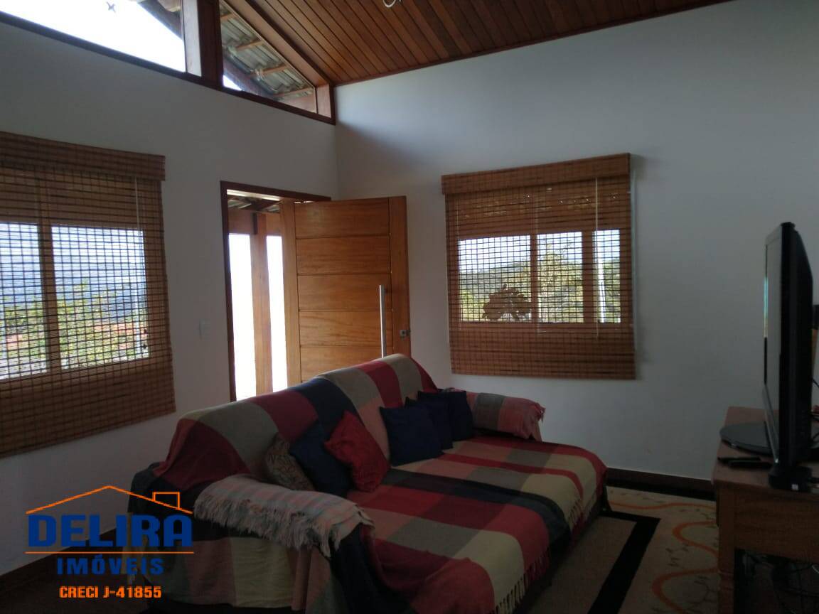 Chácara à venda com 3 quartos, 200m² - Foto 15