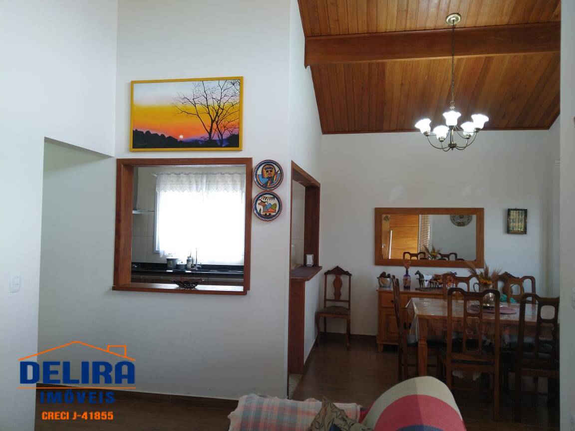 Chácara à venda com 3 quartos, 200m² - Foto 12