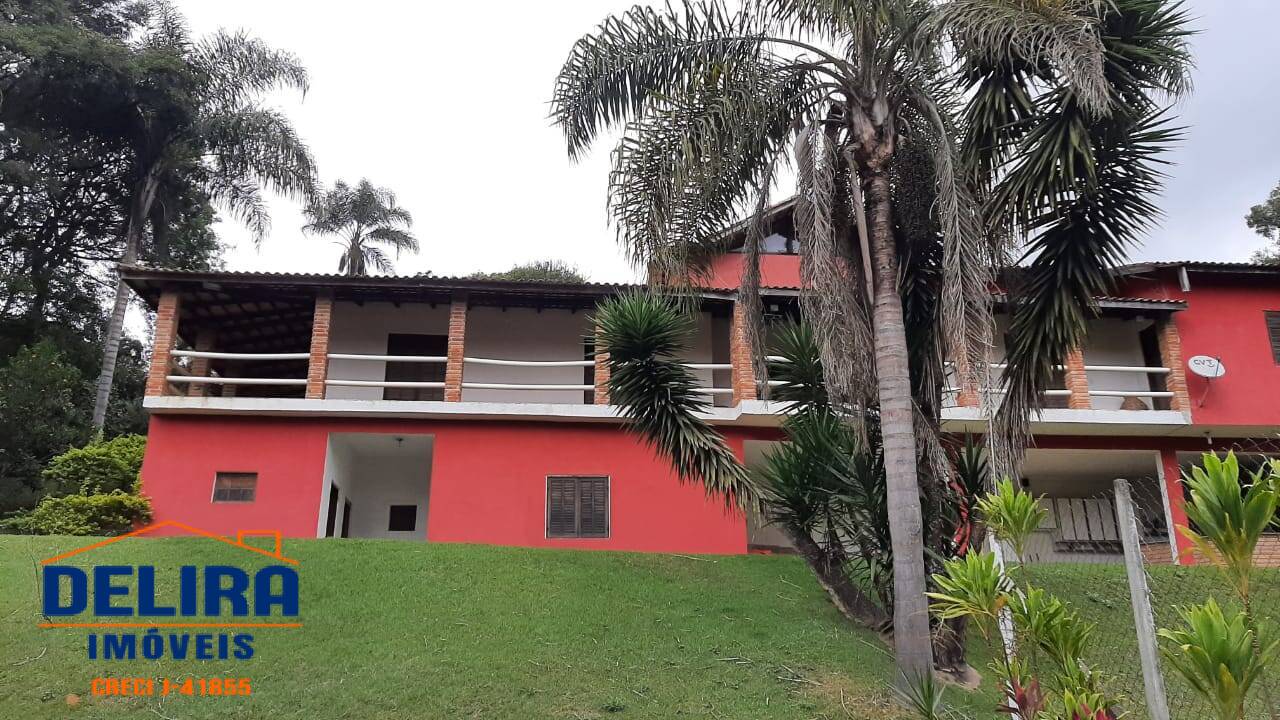 Chácara à venda com 4 quartos, 560m² - Foto 1