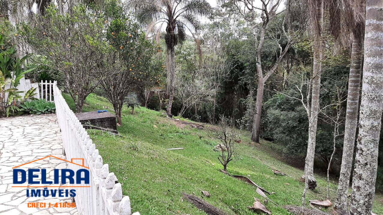 Chácara à venda com 4 quartos, 560m² - Foto 8