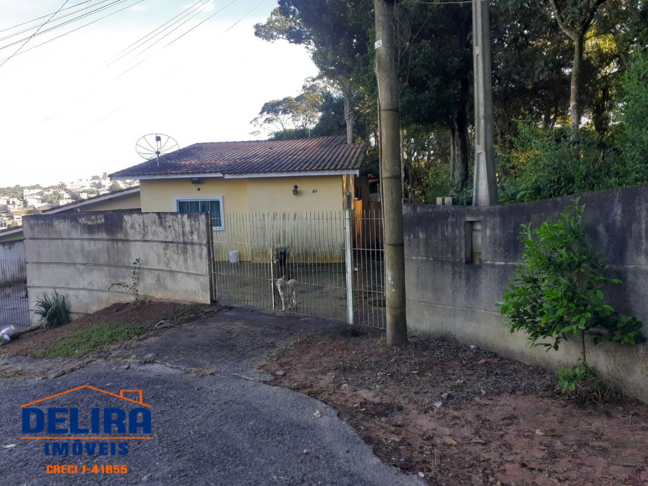 Casa à venda com 2 quartos, 132m² - Foto 1