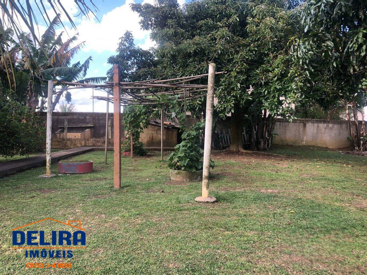 Chácara, 3 quartos, 2385 m² - Foto 17