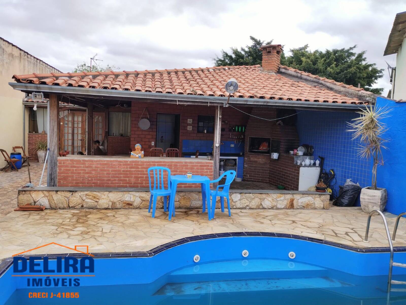 Casa, 2 quartos, 167 m² - Foto 1