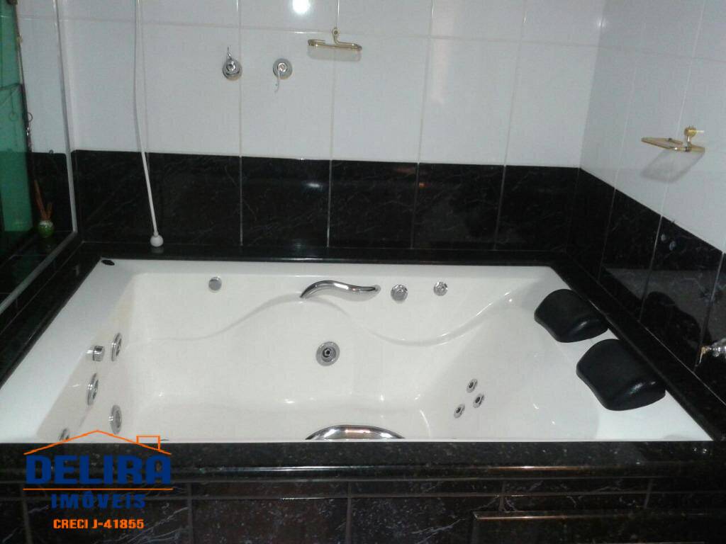 Casa, 5 quartos, 300 m² - Foto 19