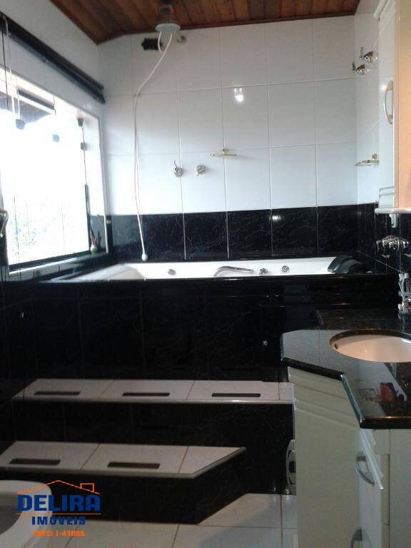 Casa, 5 quartos, 300 m² - Foto 20