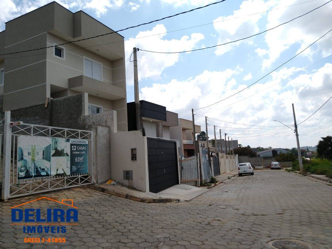 Casa, 3 quartos, 190 m² - Foto 2