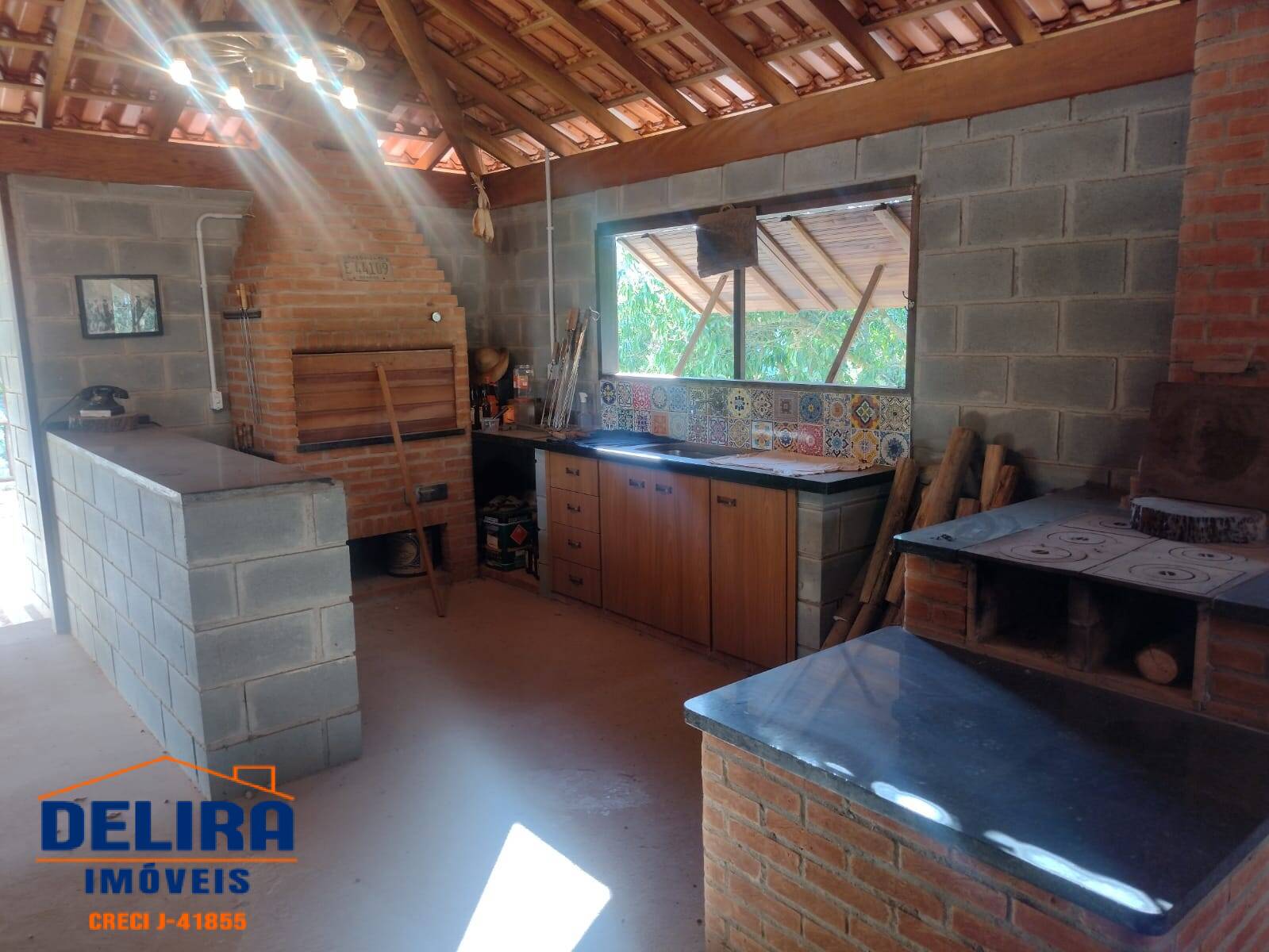 Chácara à venda com 4 quartos, 300m² - Foto 20