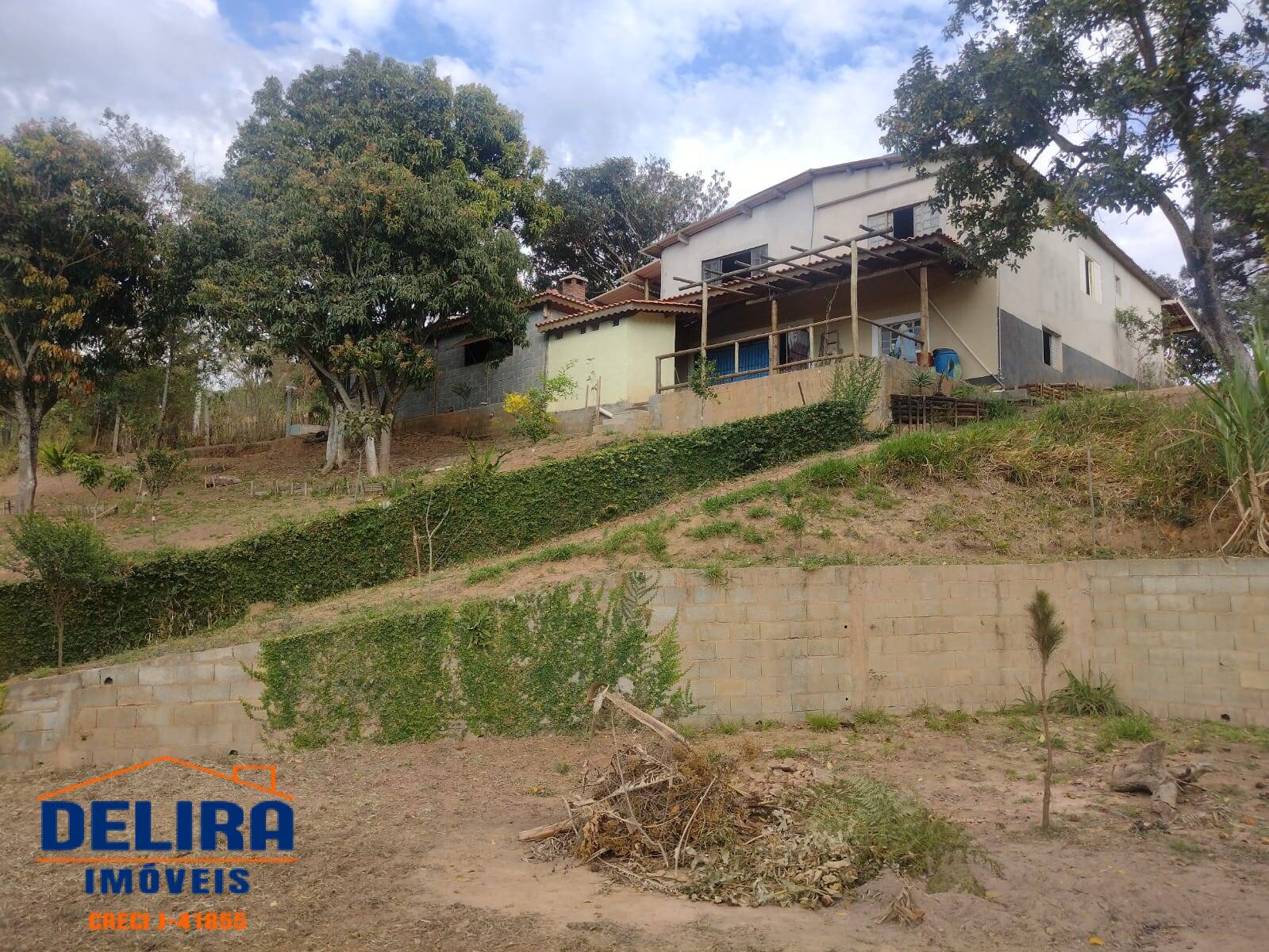 Chácara à venda com 4 quartos, 300m² - Foto 6