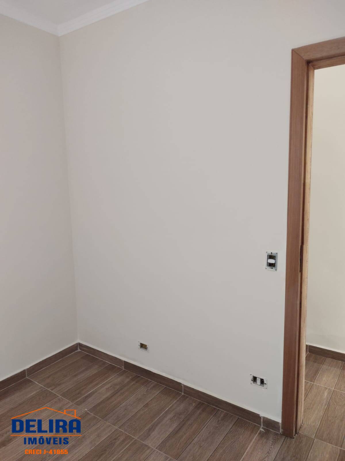 Casa à venda com 2 quartos, 60m² - Foto 23
