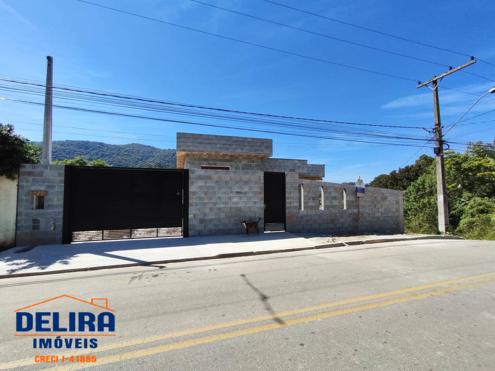 Casa, 3 quartos, 130 m² - Foto 1