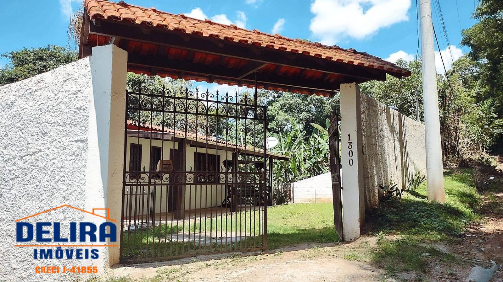 Chácara, 3 quartos, 630 m² - Foto 1