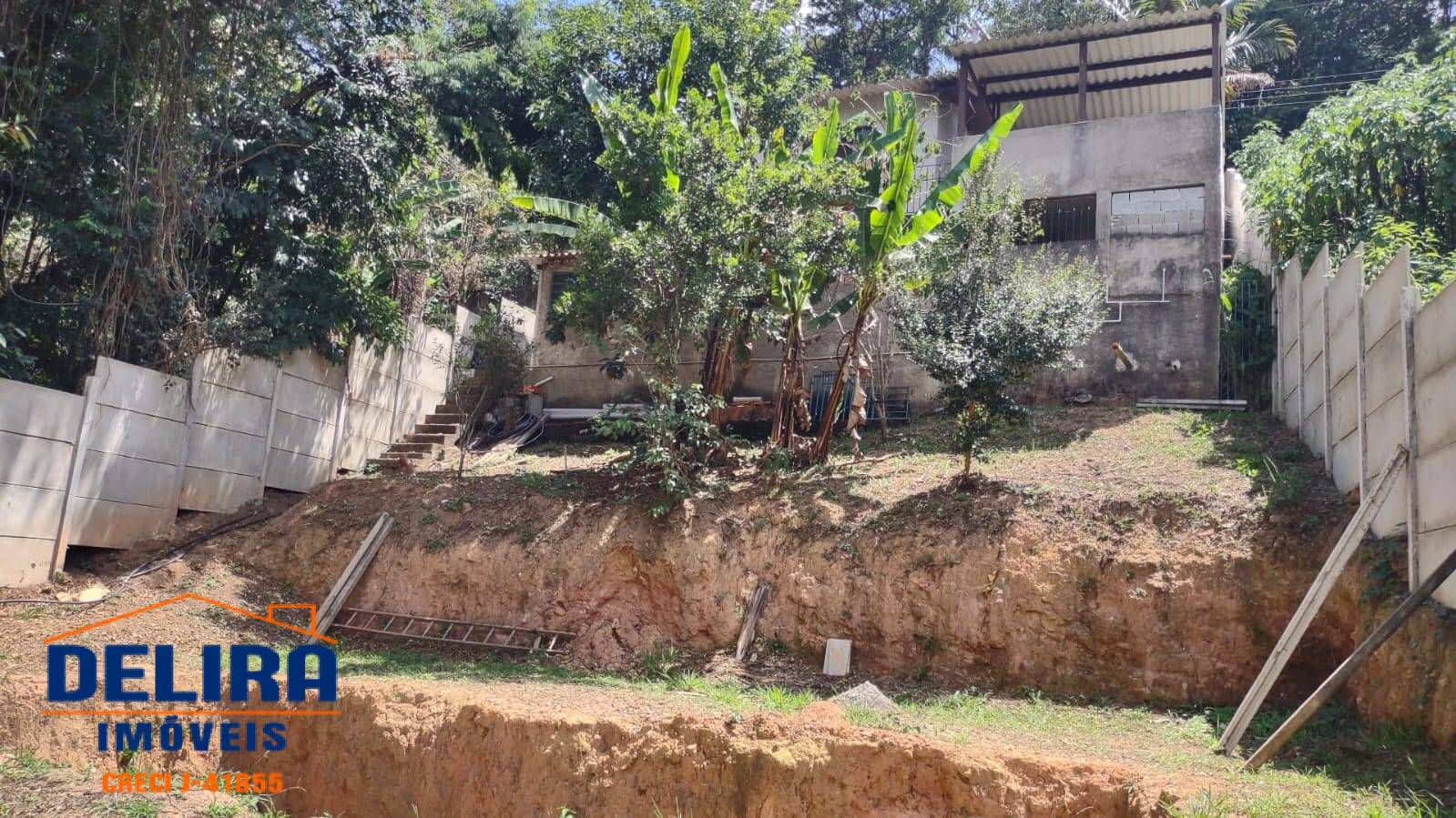 Chácara, 3 quartos, 630 m² - Foto 8