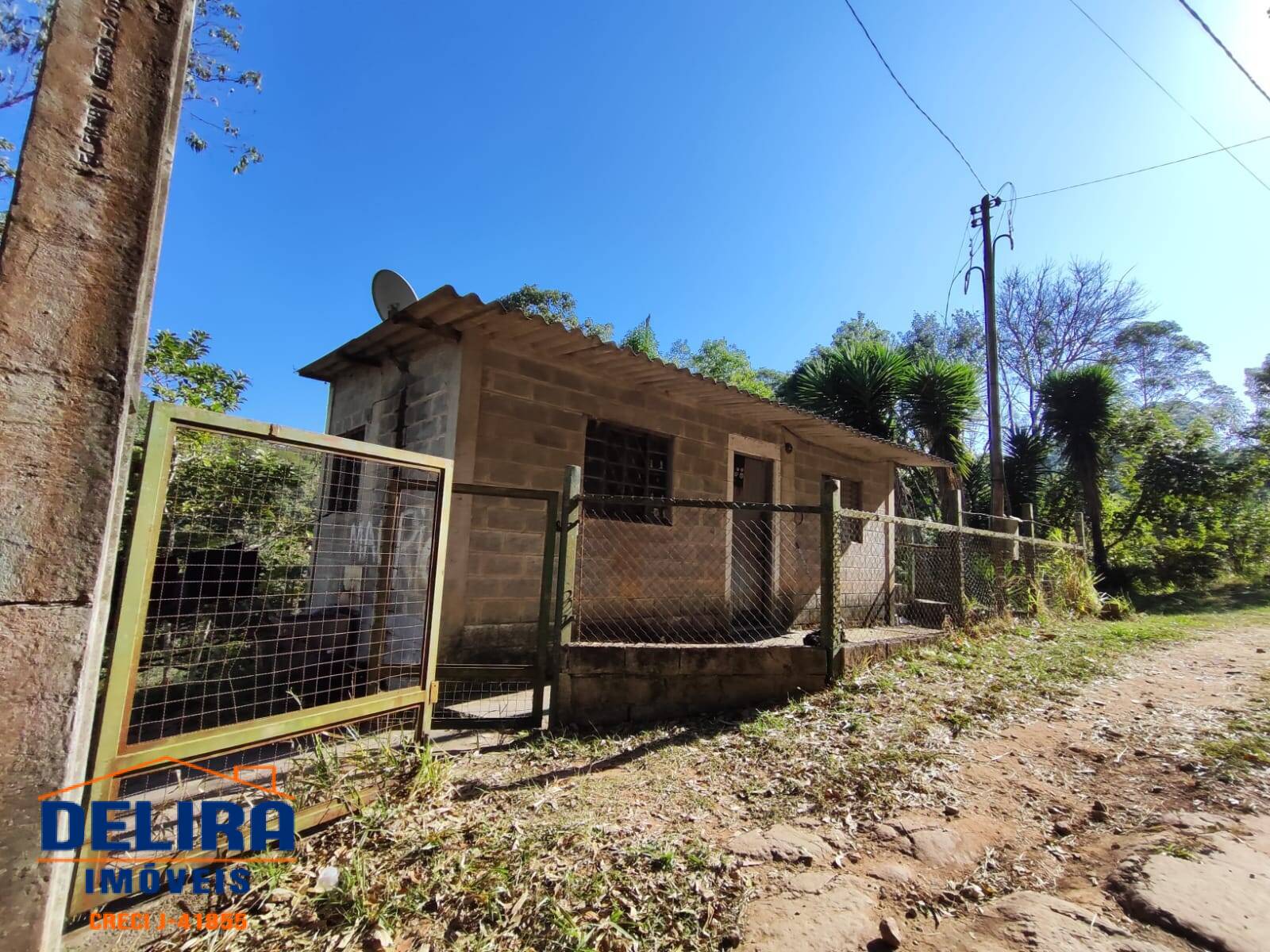 Chácara à venda com 2 quartos, 40m² - Foto 2