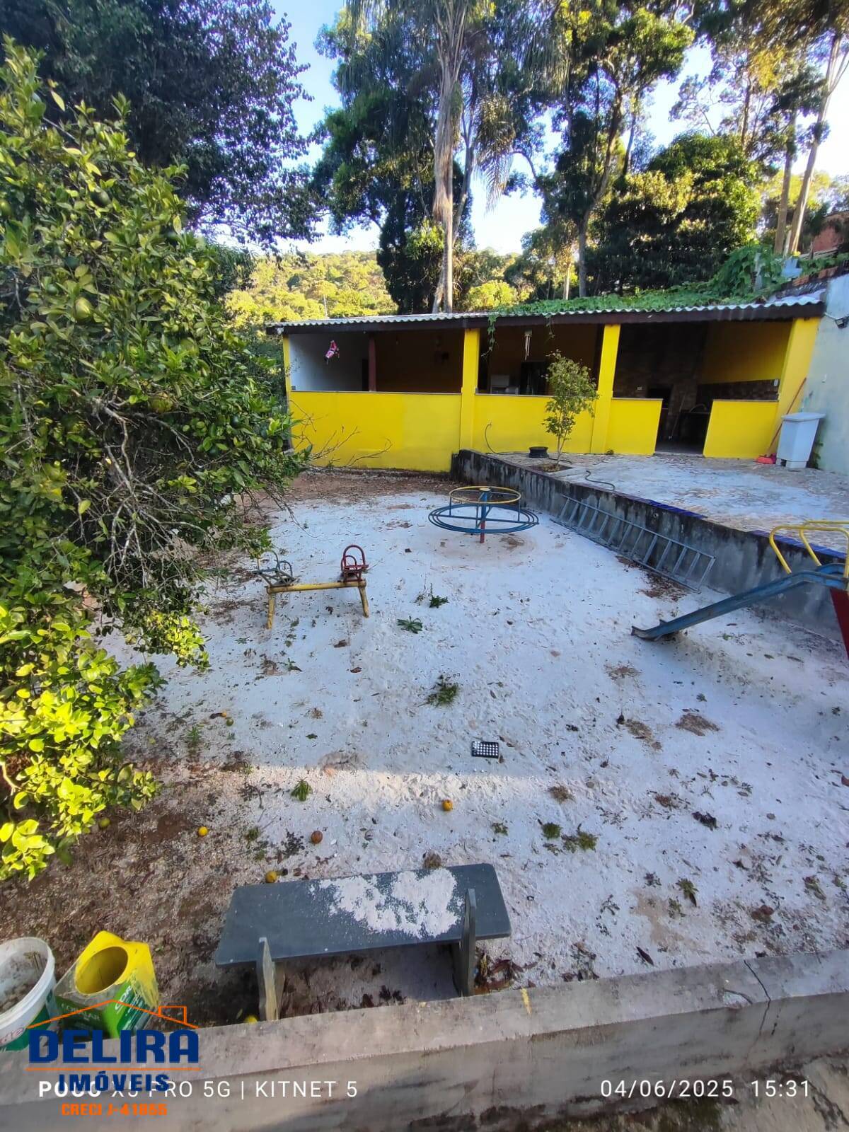 Chácara à venda com 4 quartos, 3600m² - Foto 13