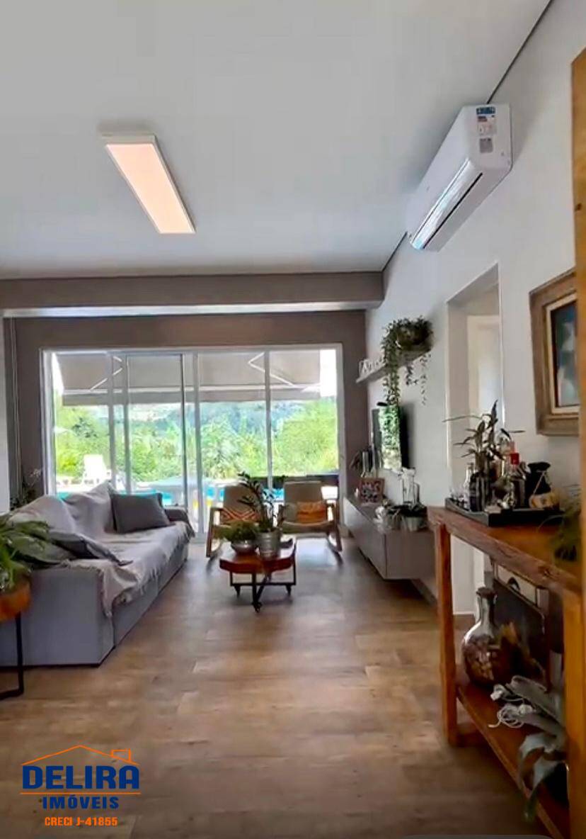 Casa, 3 quartos, 238 m² - Foto 7