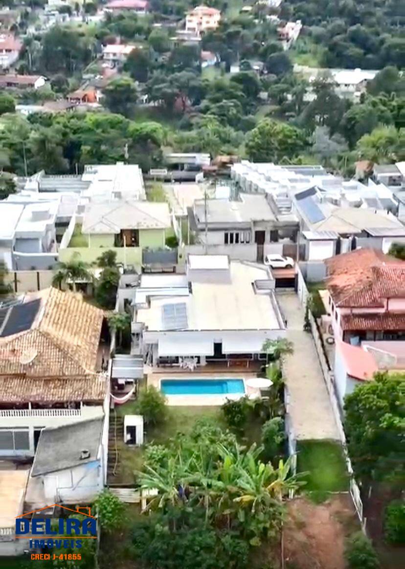 Casa, 3 quartos, 238 m² - Foto 2
