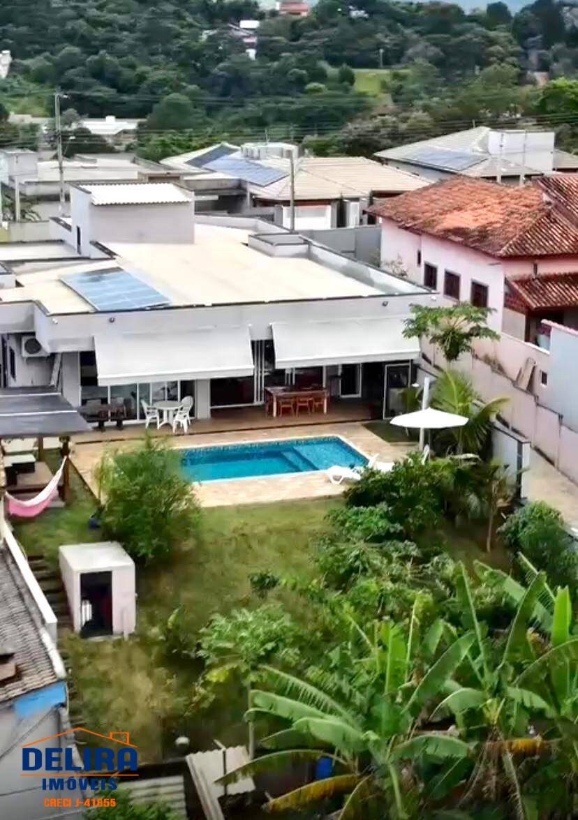 Casa, 3 quartos, 238 m² - Foto 1