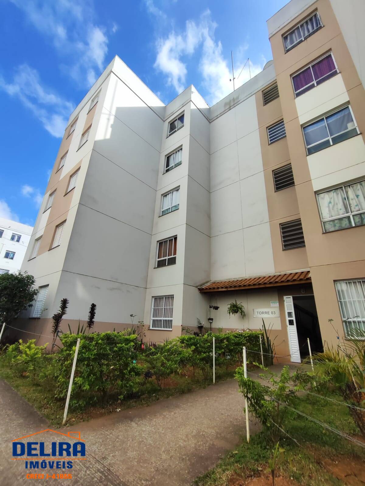 Apartamento à venda com 2 quartos, 49m² - Foto 3