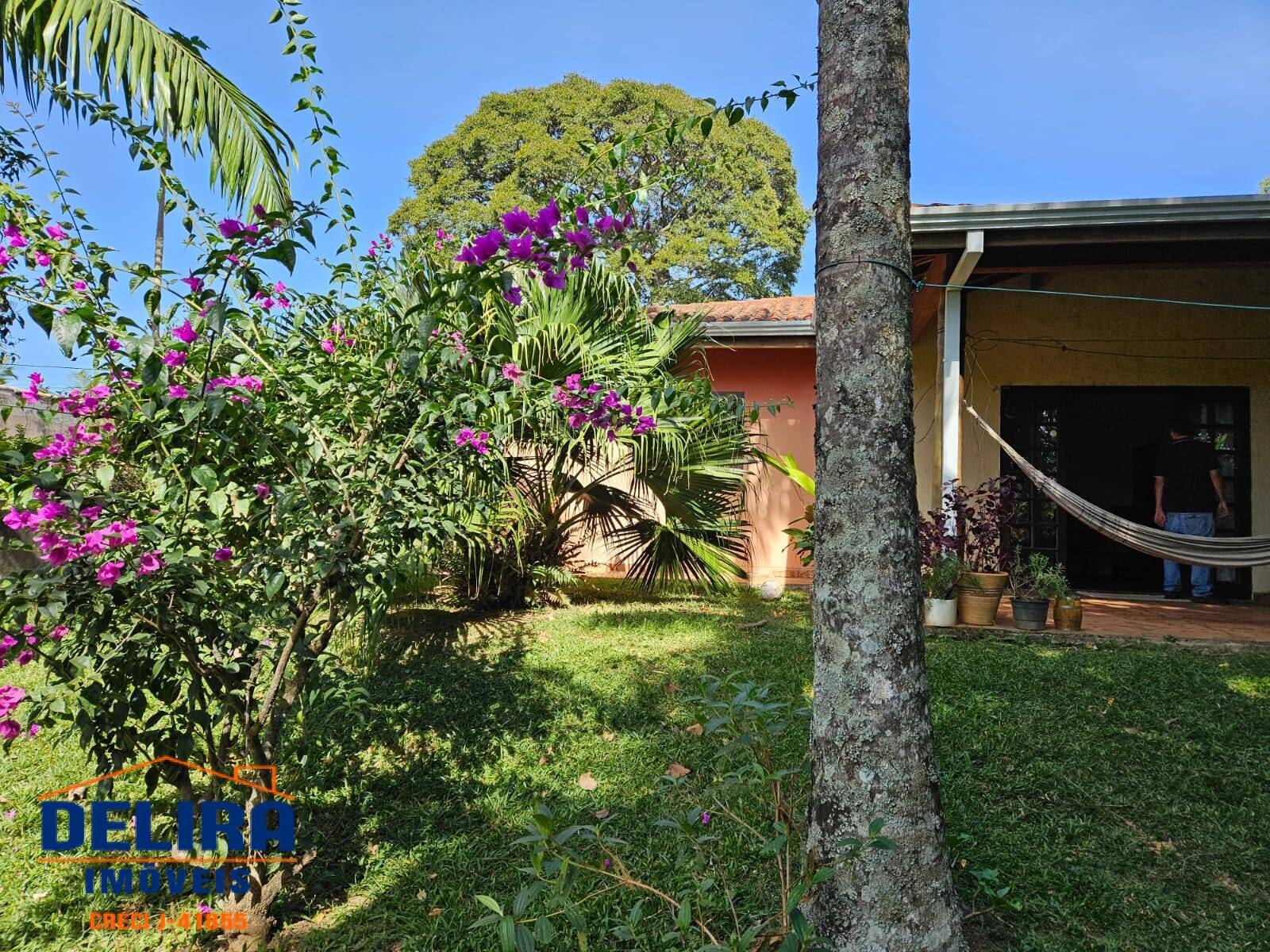 Chácara à venda com 2 quartos, 190m² - Foto 9