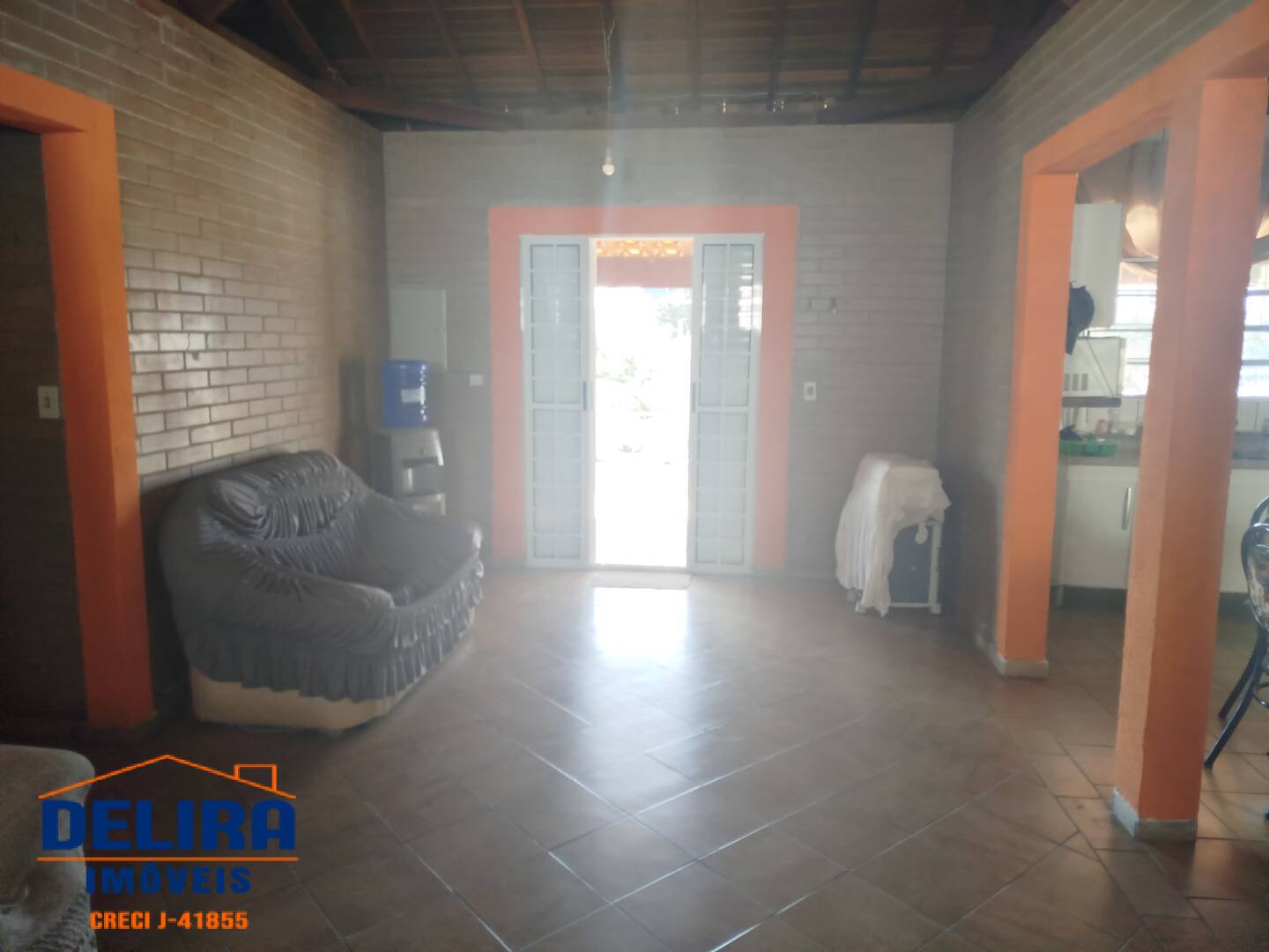 Chácara à venda com 2 quartos, 1050m² - Foto 10