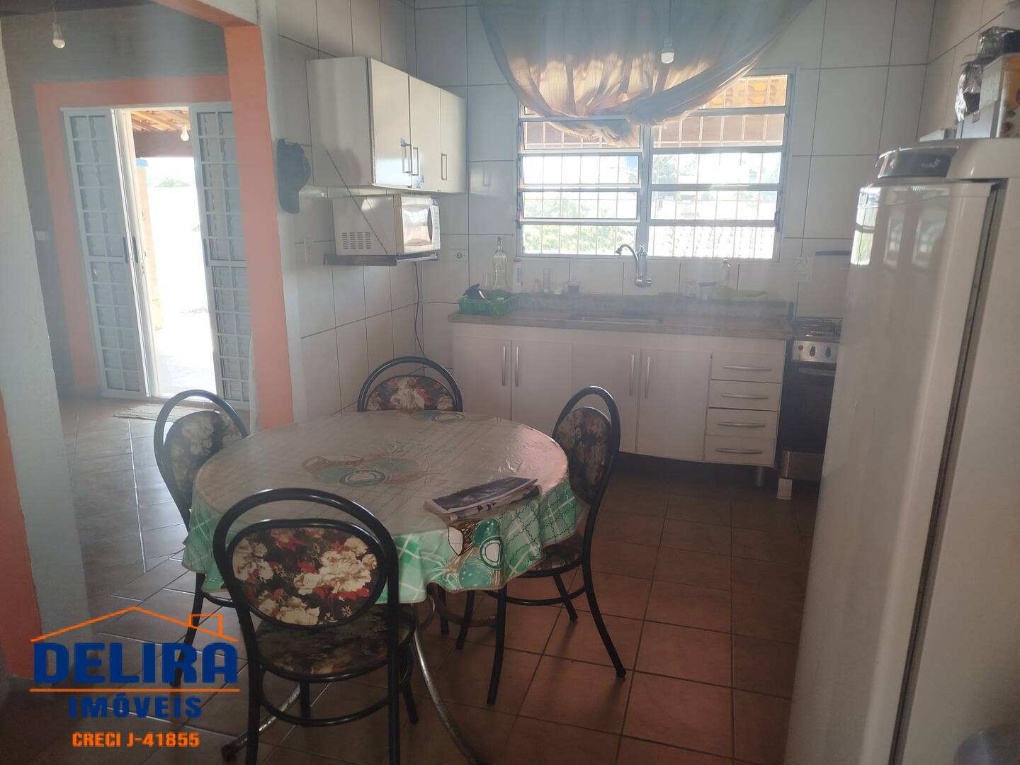 Chácara à venda com 2 quartos, 1050m² - Foto 11