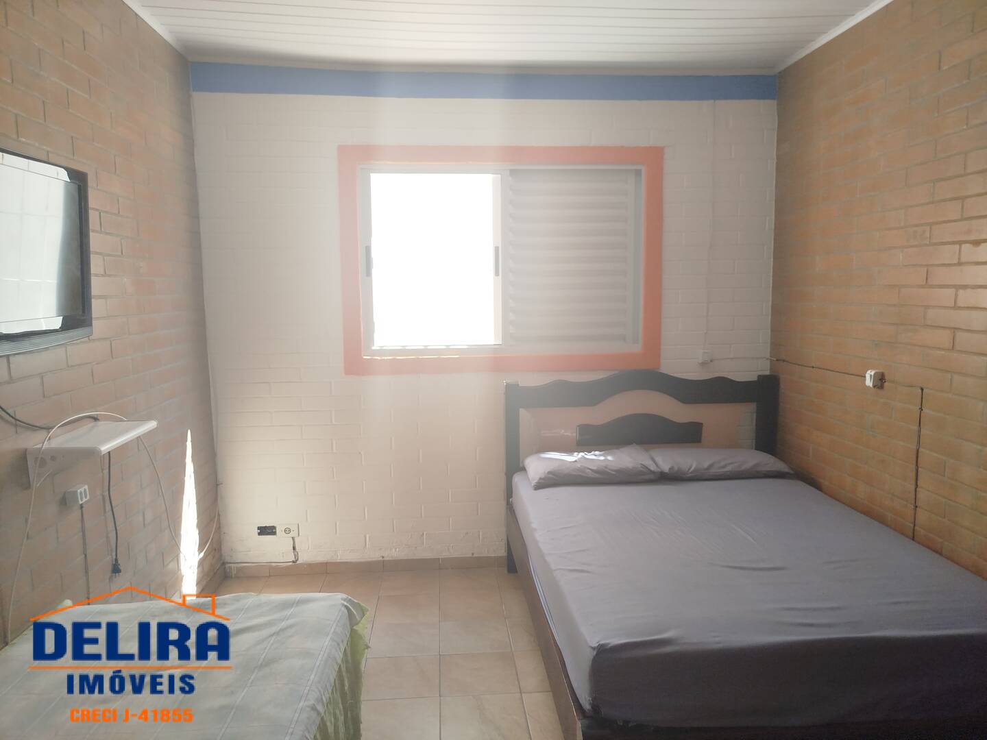 Chácara à venda com 2 quartos, 1050m² - Foto 14